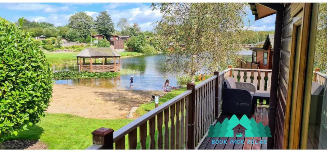 4 Bed Luxury Lodge With Hot Tub Near Lake District Warton ภายนอก รูปภาพ