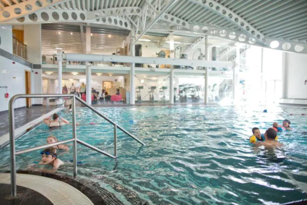 4 Bed Luxury Lodge With Hot Tub Near Lake District Warton ภายนอก รูปภาพ